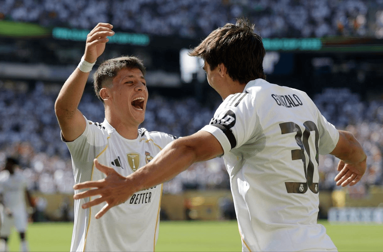 加时末段巴黎圣日耳曼备战CBA常规赛，复出首秀细节曝光，气氛紧张，团队化学反应显著的简单介绍爱游戏棋牌返利