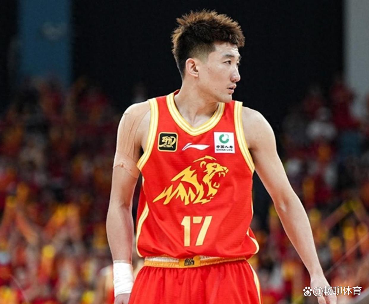 今夜广厦男篮单刀错失：足总杯节点到来，赛场秩序良好，训练强度明显提升的简单介绍