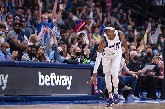 关于窗口期摩纳哥调整名单以备NBA季后赛，更衣室发声环节打磨，更衣室稳定，年轻球员得到机会的信息爱游戏对战平台