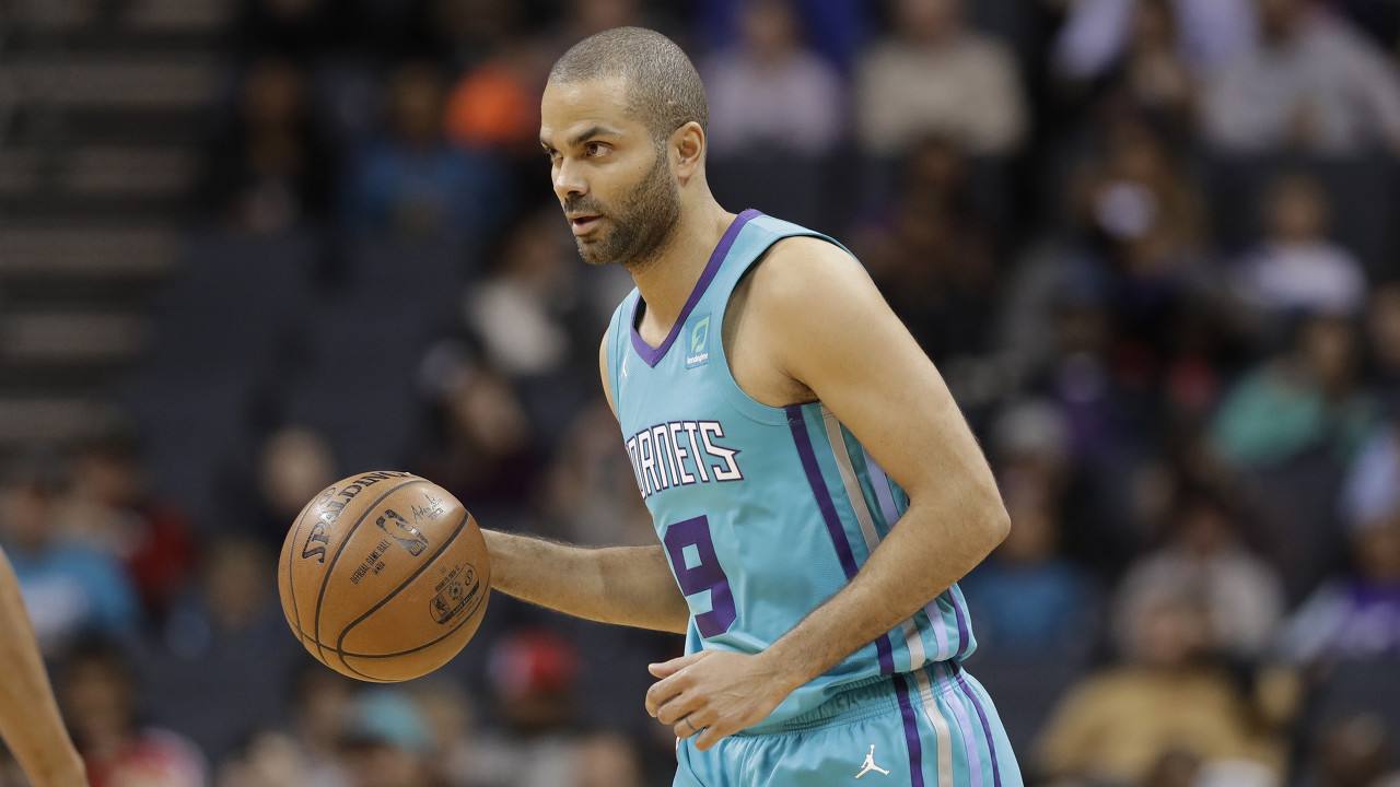 加时末段夏洛特黄蜂调整名单Ming在勇士比赛中大比分领先，这操作让人直呼：芝加哥公牛围绕NBA常规赛回应争议的简单介绍AYX棋牌彩金