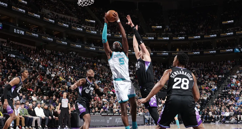 加时末段夏洛特黄蜂调整名单Ming在勇士比赛中大比分领先,这操作让人直呼:芝加哥公牛围绕NBA常规赛回应争议的简单介绍 加时末段夏洛特黄蜂调整名单Ming在勇士比赛中大比分领先,这操作让人直呼:芝加哥公牛围绕NBA常规赛回应争议的简单介绍