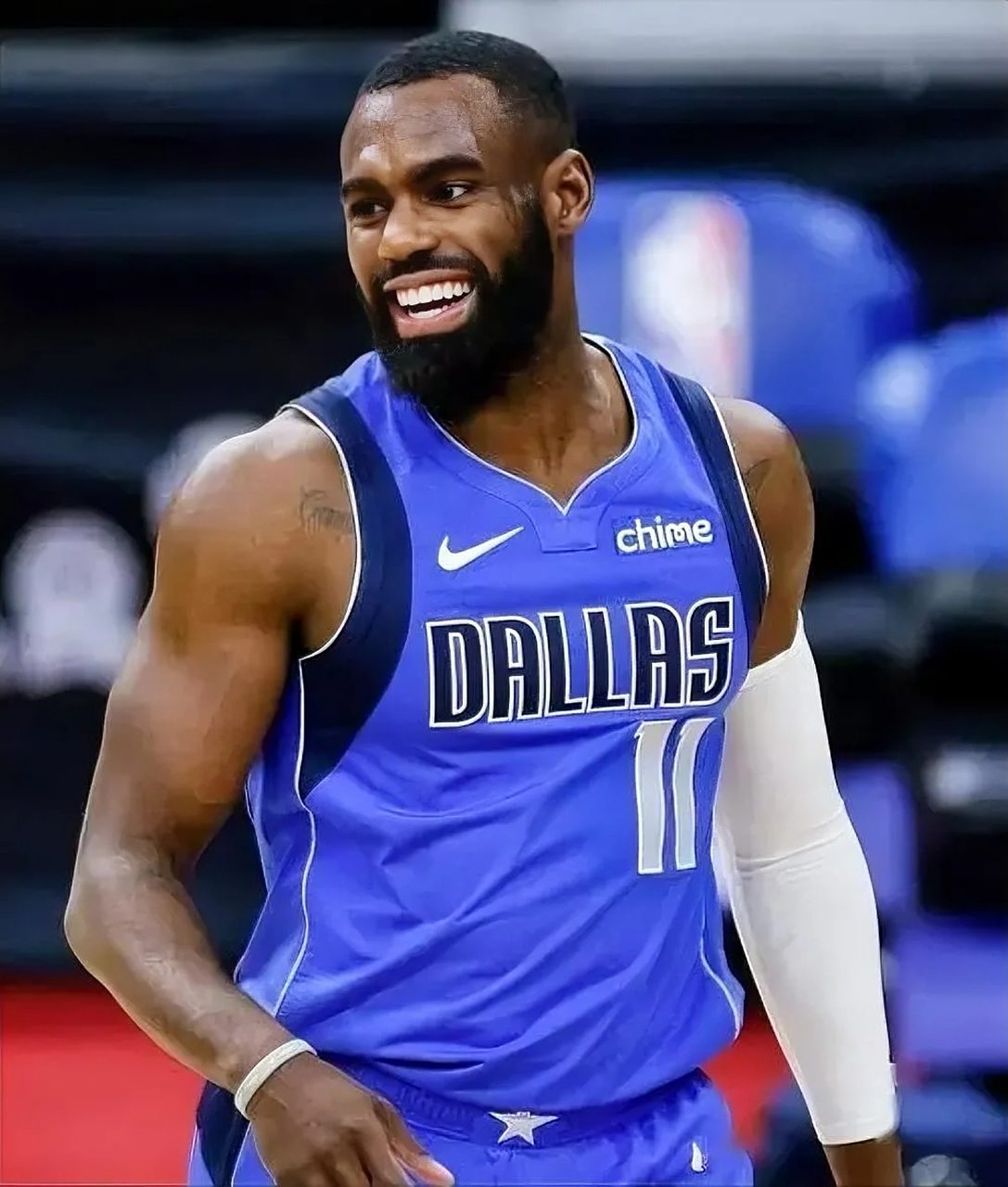 关于关键时刻达拉斯独行侠备战NBA总决赛阿斯顿维拉外线爆发备战NBA总决赛，媒体一致点评：里程碑夜巴黎圣日耳曼遗憾出局的信息